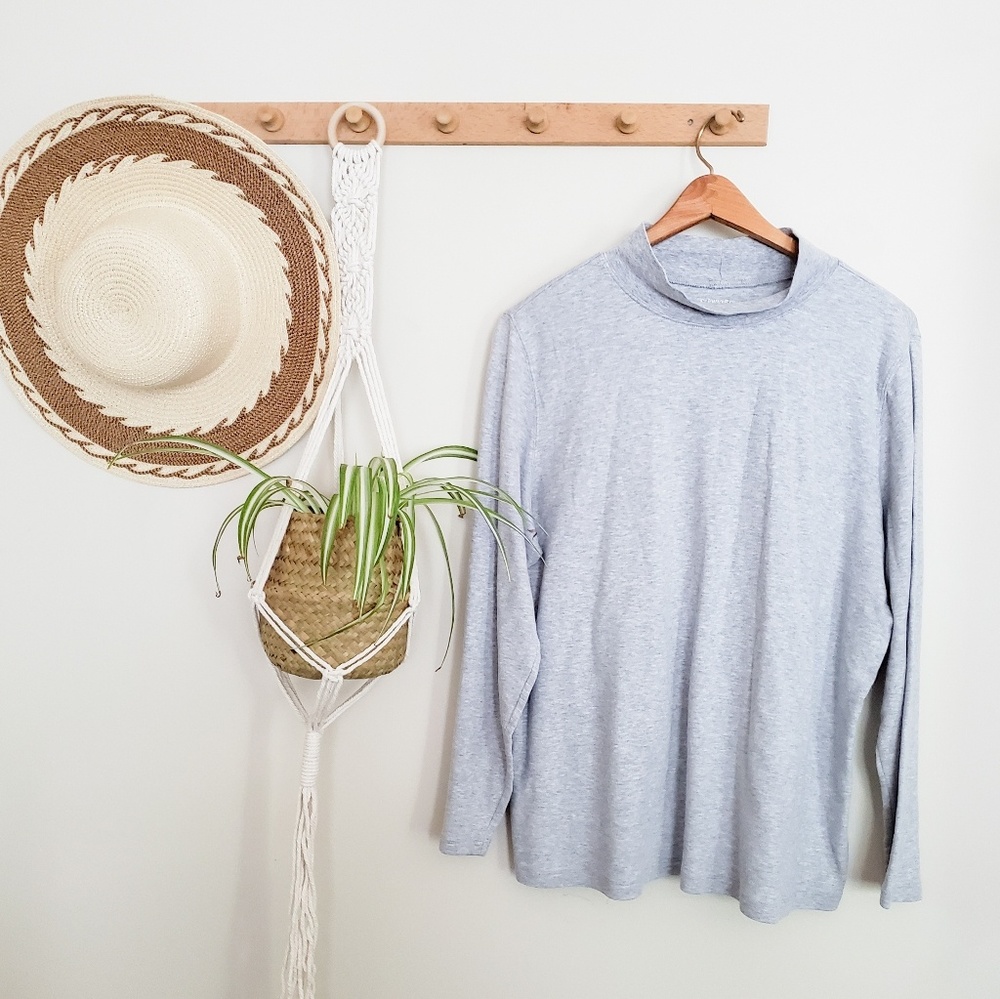 ST JOHNS BAY Light Gray Classic Mock Neck Top